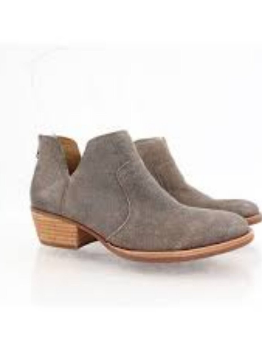 KORK-EASE  women's Skye Bootie, Grey Suede  Women Size 9 M      NEW